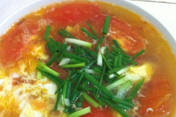 Canh cà chua trứng - Món ngon cho người bị rối loạn tiêu hóa