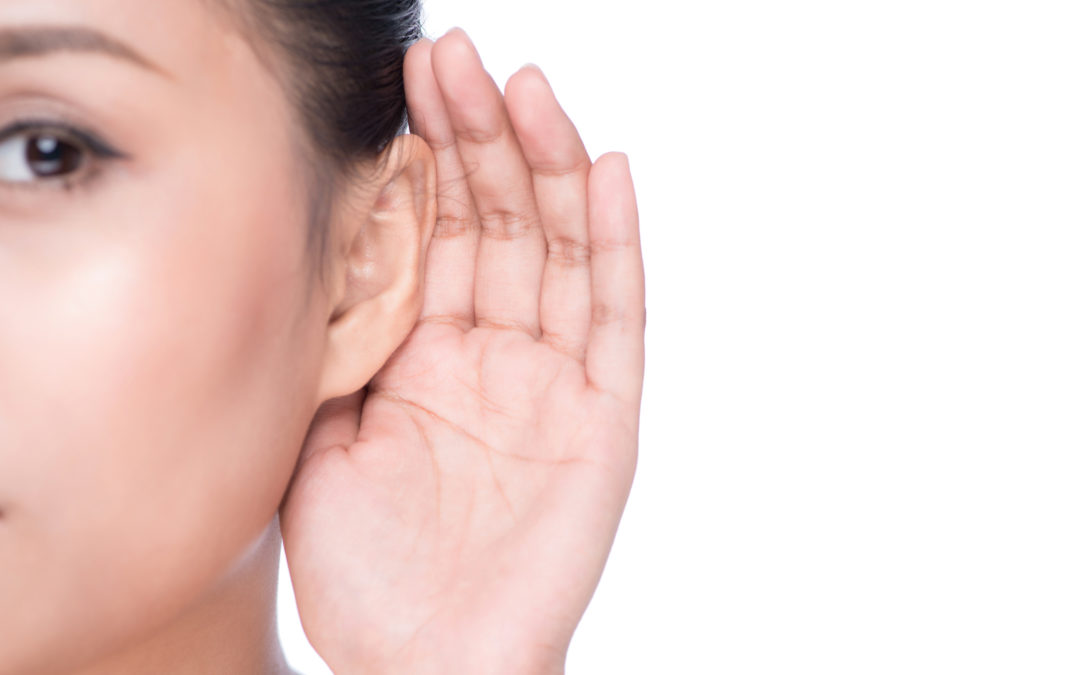 Thủng màng nhĩ có thể là nguyên nhân gây giảm thính lực tai trái
