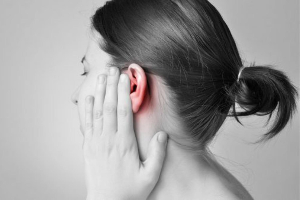 Có nhiều nguyên nhân gây đau tai, ngứa tai