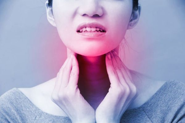 Viêm họng hạt ảnh hưởng trực tiếp đến cuộc sống của người bệnh
