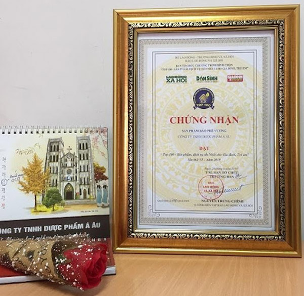 Bảo Phế Vương được chứng nhận đạt “Top 100 sản phẩm, dịch vụ tốt nhất cho gia đình, trẻ em”